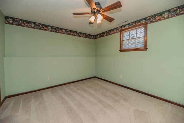 6651 E NEW HAVEN RD, Columbia, MO 65201