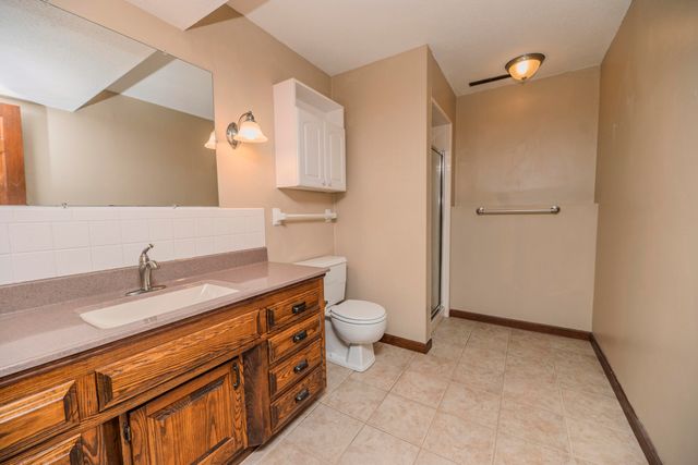 6651 E NEW HAVEN RD, Columbia, MO 65201