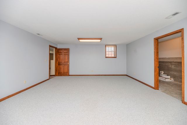 6651 E NEW HAVEN RD, Columbia, MO 65201