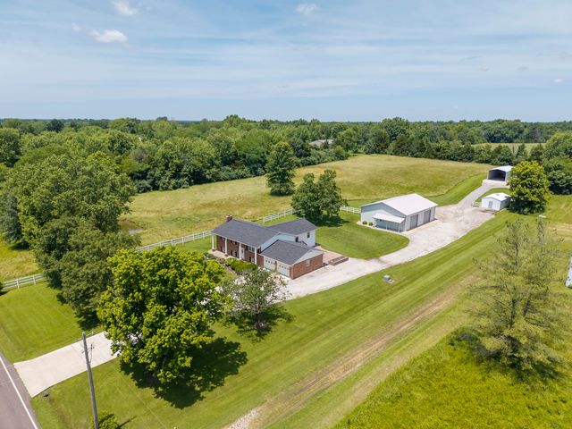 6651 E NEW HAVEN RD, Columbia, MO 65201