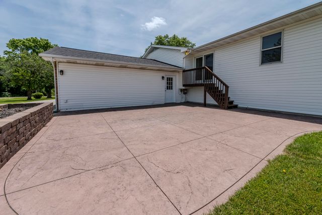 6651 E NEW HAVEN RD, Columbia, MO 65201