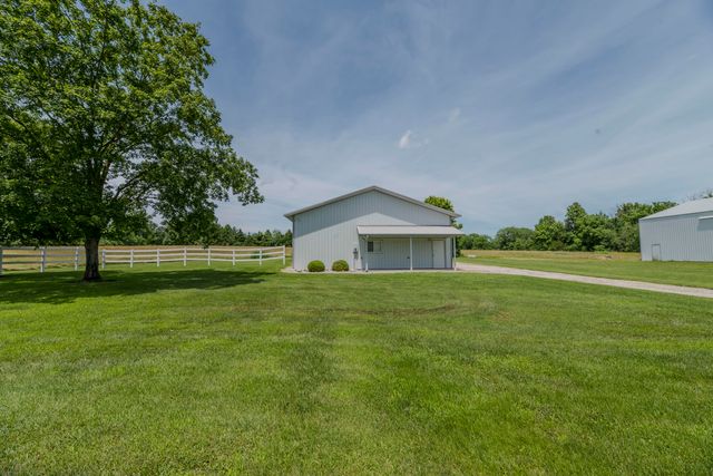 6651 E NEW HAVEN RD, Columbia, MO 65201