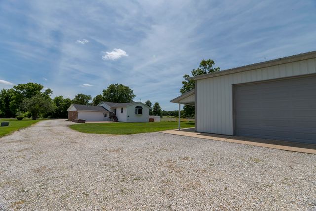 6651 E NEW HAVEN RD, Columbia, MO 65201
