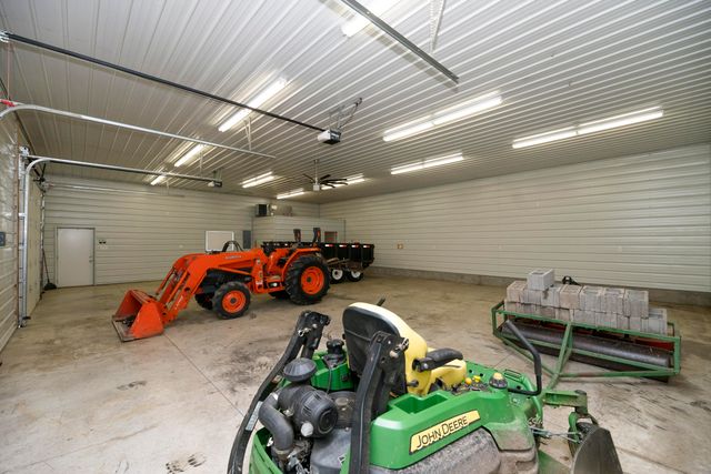 6651 E NEW HAVEN RD, Columbia, MO 65201