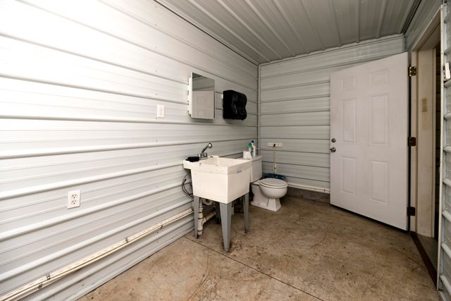 6651 E NEW HAVEN RD, Columbia, MO 65201