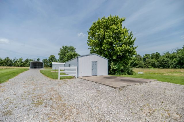 6651 E NEW HAVEN RD, Columbia, MO 65201