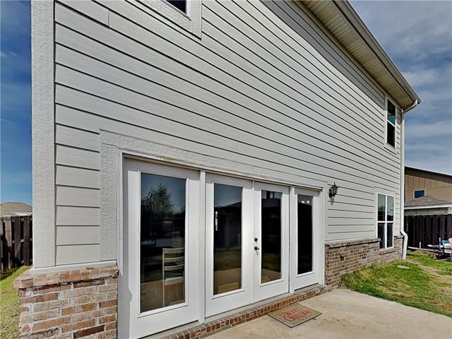 2101 Tallgrass Terrace, Centerton, AR 72719