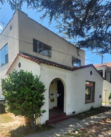 7003 Mission, Huntington Park, CA 90255