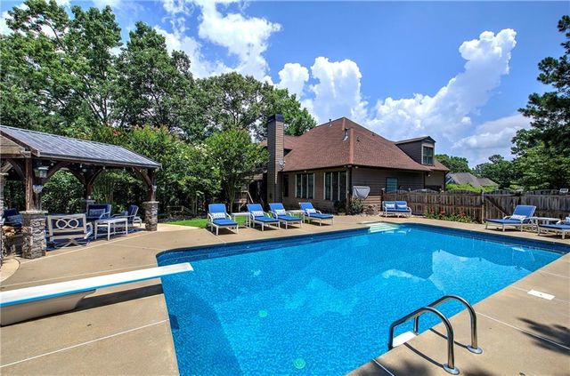 213 Montana Way, Canton, GA 30114