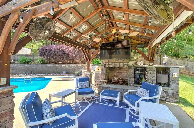 213 Montana Way, Canton, GA 30114