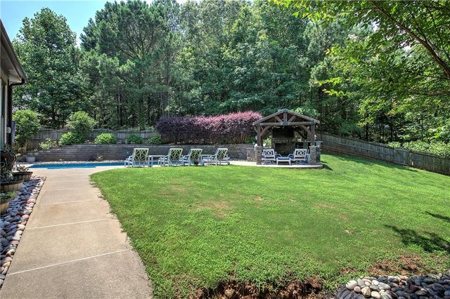 213 Montana Way, Canton, GA 30114