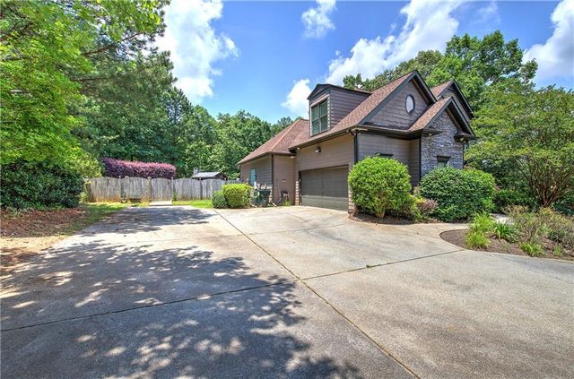 213 Montana Way, Canton, GA 30114