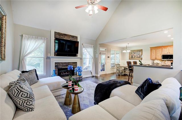 213 Montana Way, Canton, GA 30114