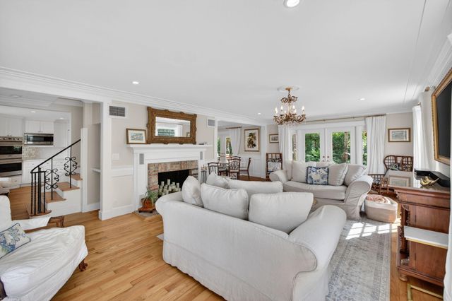 4524 NE 22nd Road, Fort Lauderdale, FL 33308