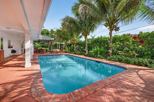 4524 NE 22nd Road, Fort Lauderdale, FL 33308