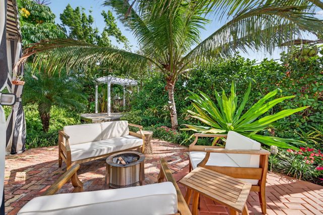 4524 NE 22nd Road, Fort Lauderdale, FL 33308