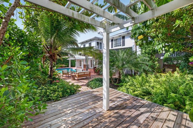 4524 NE 22nd Road, Fort Lauderdale, FL 33308