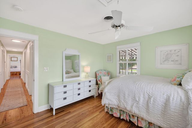 4524 NE 22nd Road, Fort Lauderdale, FL 33308