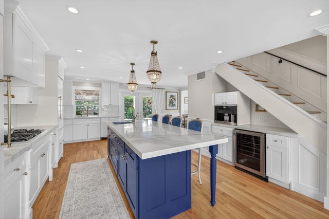 4524 NE 22nd Road, Fort Lauderdale, FL 33308