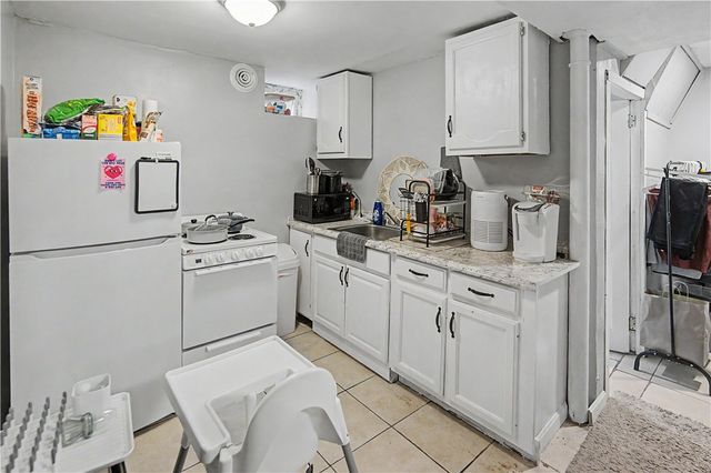 1 Hale Street, Providence, RI 02909