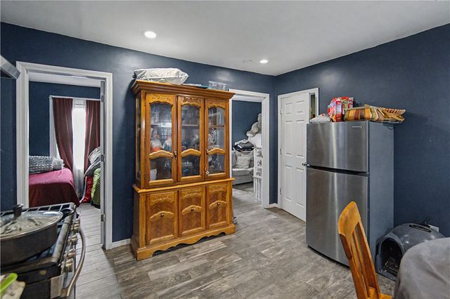1 Hale Street, Providence, RI 02909