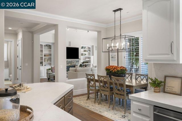 28 Kimberley Pl, Alamo, CA 94507