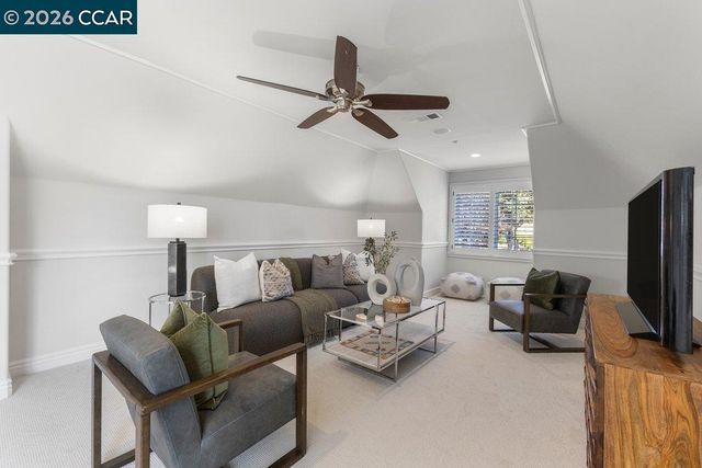 28 Kimberley Pl, Alamo, CA 94507