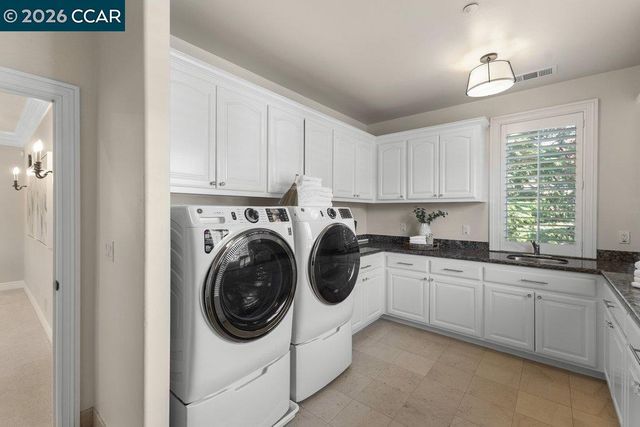 28 Kimberley Pl, Alamo, CA 94507