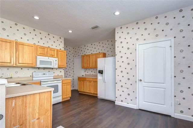 4744 POND RIDGE DRIVE 1, Riverview, FL 33578
