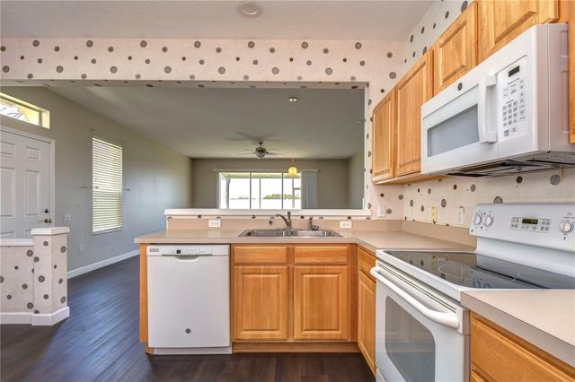 4744 POND RIDGE DRIVE 1, Riverview, FL 33578