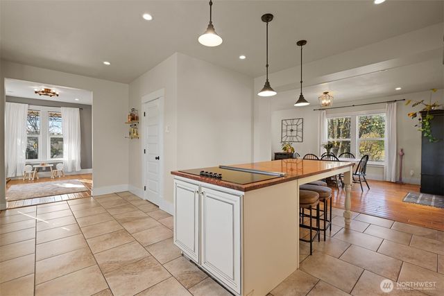 2880 Creasey Road, Custer, WA 98240