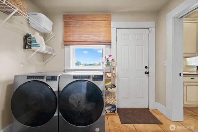 2880 Creasey Road, Custer, WA 98240