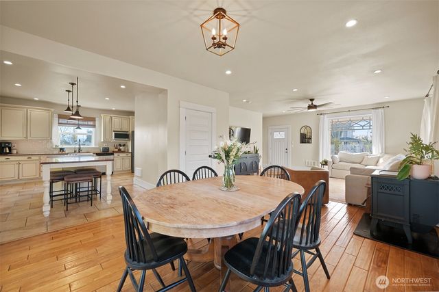 2880 Creasey Road, Custer, WA 98240
