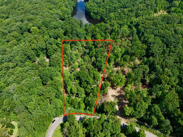 01 Sweetwater Drive, Nineveh, IN 46164