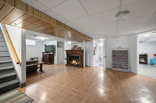 310 Hyde Park AVENUE, Waukesha, WI 53188