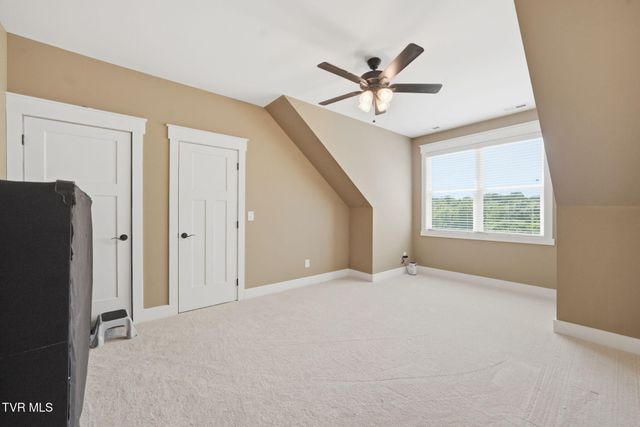 127 Allison Timbers Road, Piney Flats, TN 37686