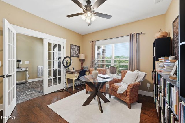 127 Allison Timbers Road, Piney Flats, TN 37686