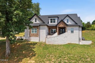 127 Allison Timbers Road, Piney Flats, TN 37686
