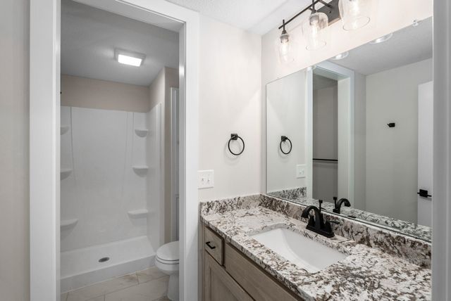 7905 E Turquoise Trl, Bel Aire, KS 67226