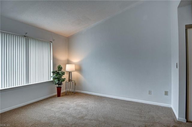 4722 Teal Duck CT, Virginia Beach, VA 23462