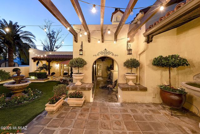 1919 E 3rd Street, Tucson, AZ 85719