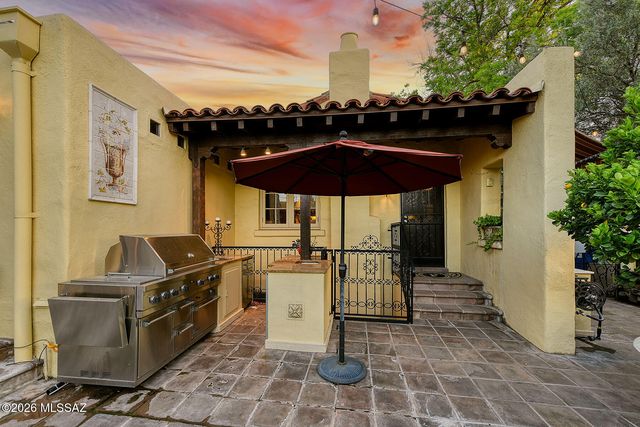 1919 E 3rd Street, Tucson, AZ 85719
