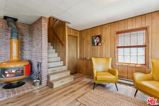 4 Winding Way, Running Springs, CA 92382
