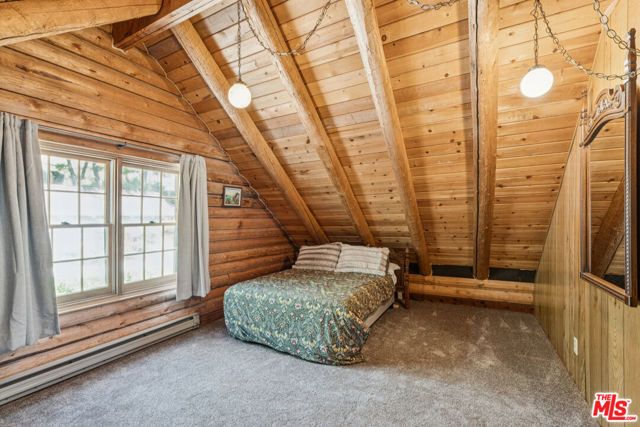 4 Winding Way, Running Springs, CA 92382