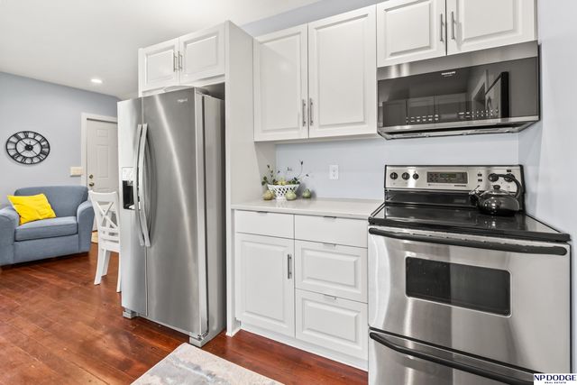 24149 Crown Point Avenue, Valley, NE 68064