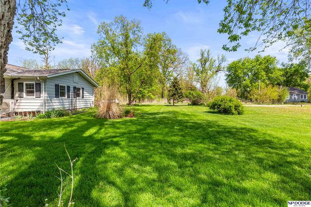 24149 Crown Point Avenue, Valley, NE 68064