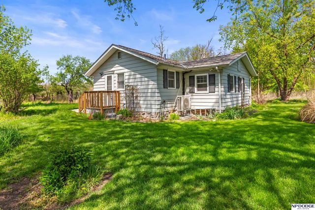 24149 Crown Point Avenue, Valley, NE 68064