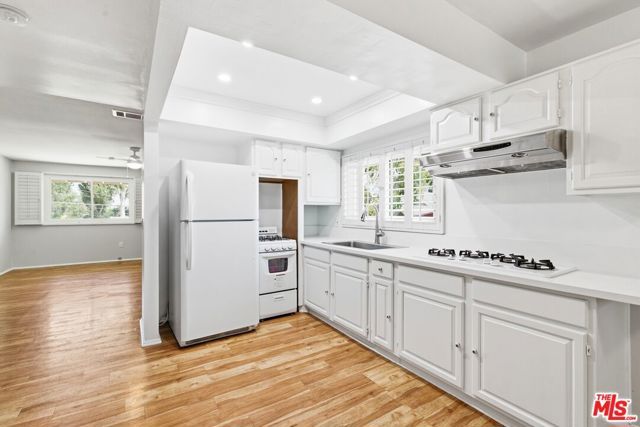 2752 Guirado Street, Los Angeles, CA 90023