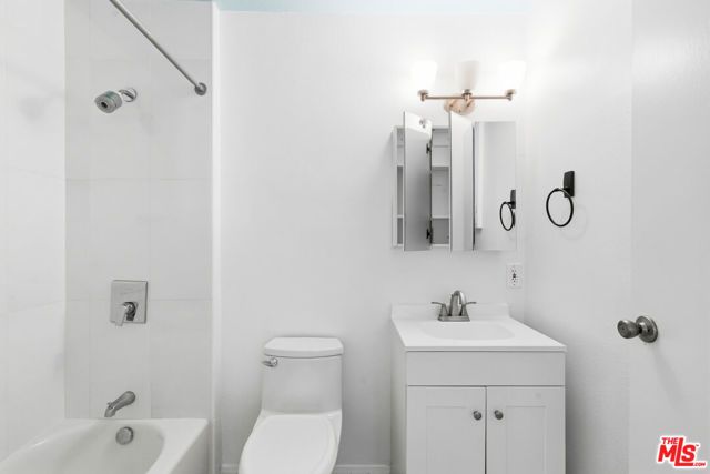 2752 Guirado Street, Los Angeles, CA 90023