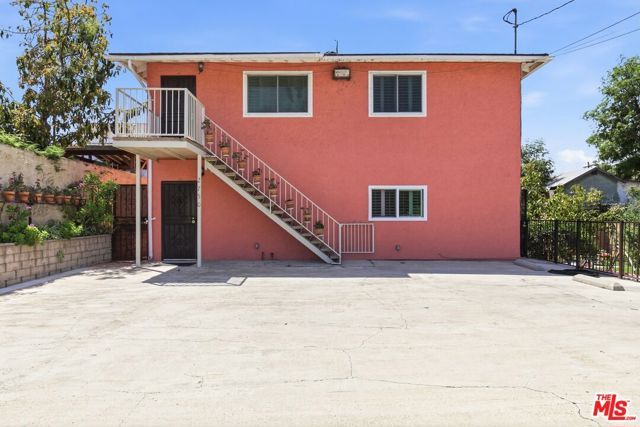 2752 Guirado Street, Los Angeles, CA 90023